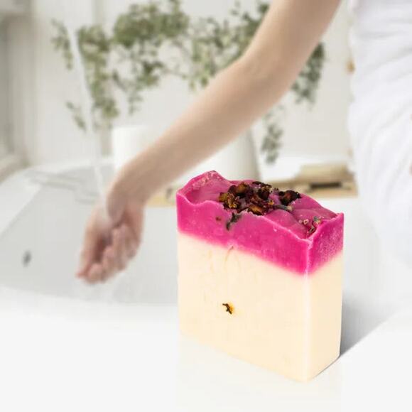 Natural Soap Bar with Kaolin Clay and Rose Water - Picture 10 of 10